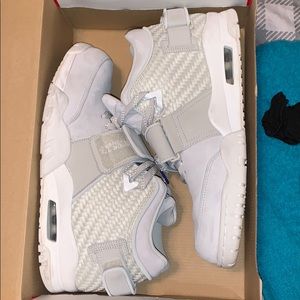 Nike Air Trainer Victor Cruz